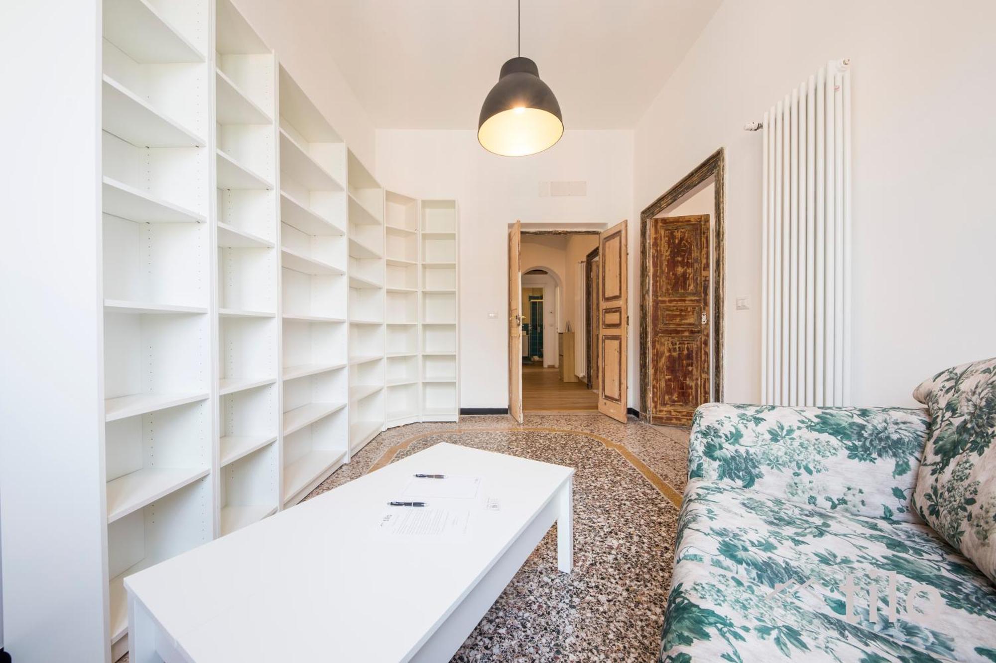City Center, 2Br, Free Wifi & Netflix By Tilo Генуа Екстериор снимка