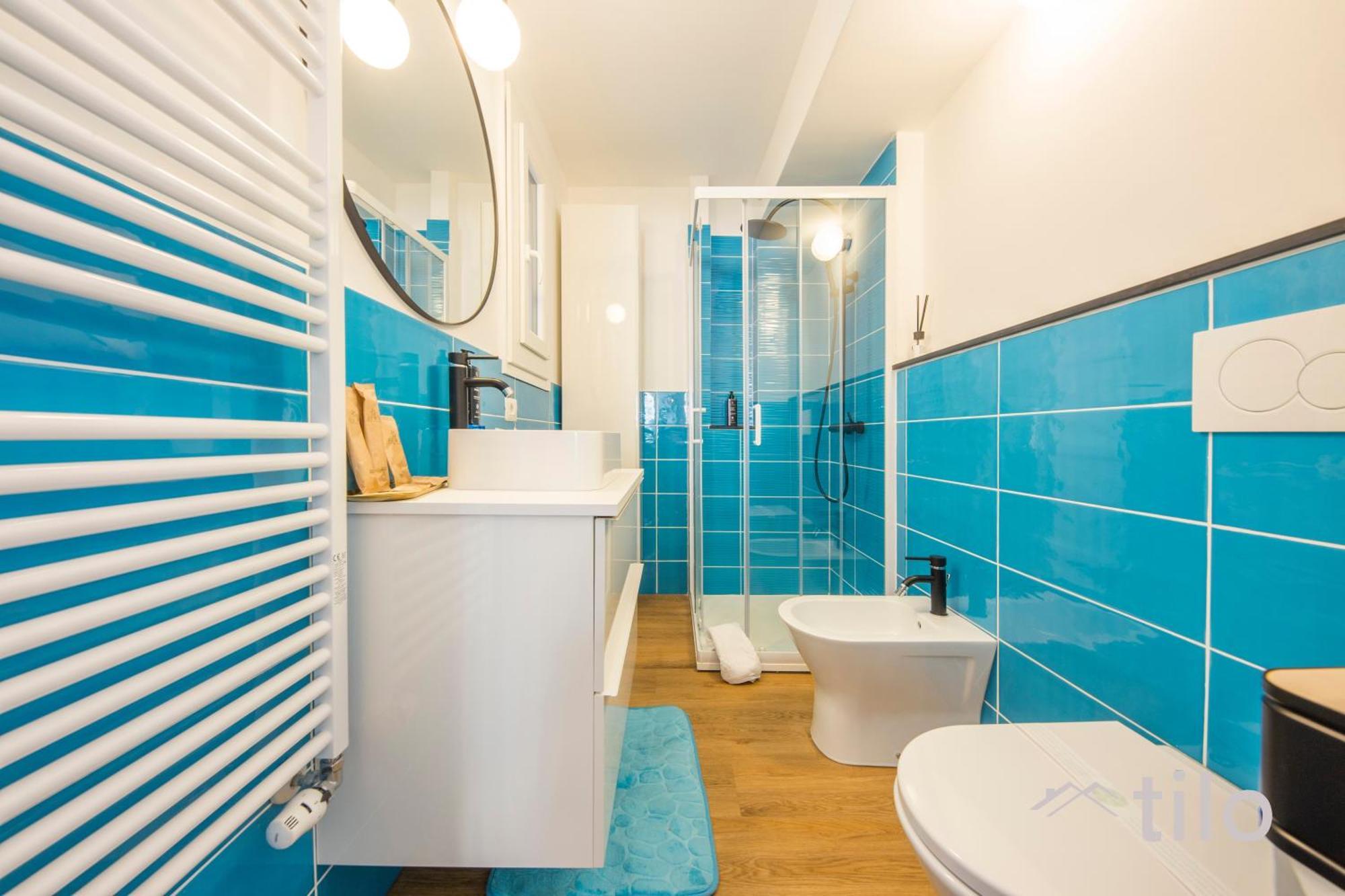 City Center, 2Br, Free Wifi & Netflix By Tilo Генуа Екстериор снимка